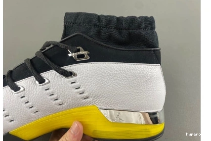 Hyperoad Low Air Jordan “Lightning” 17 0919